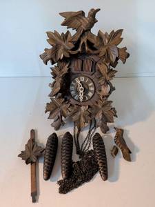 lot 185 image: Black Forest Cuckoo Clock with Bird Motif  Bird is broken off