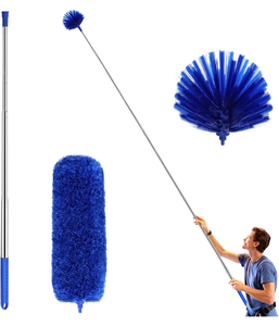 lot 658623 image: Cobweb Duster with Extension Pole - Retail $15