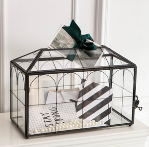 lot 658630 image: Wedding Card Box - Retail $40