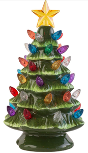 lot 658636 image: Small Vintage Ceramic Christmas Tree - Retail $18