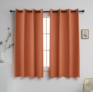 lot 658675 image: Blackout Room Darkening Solid Curtains - Retail $26