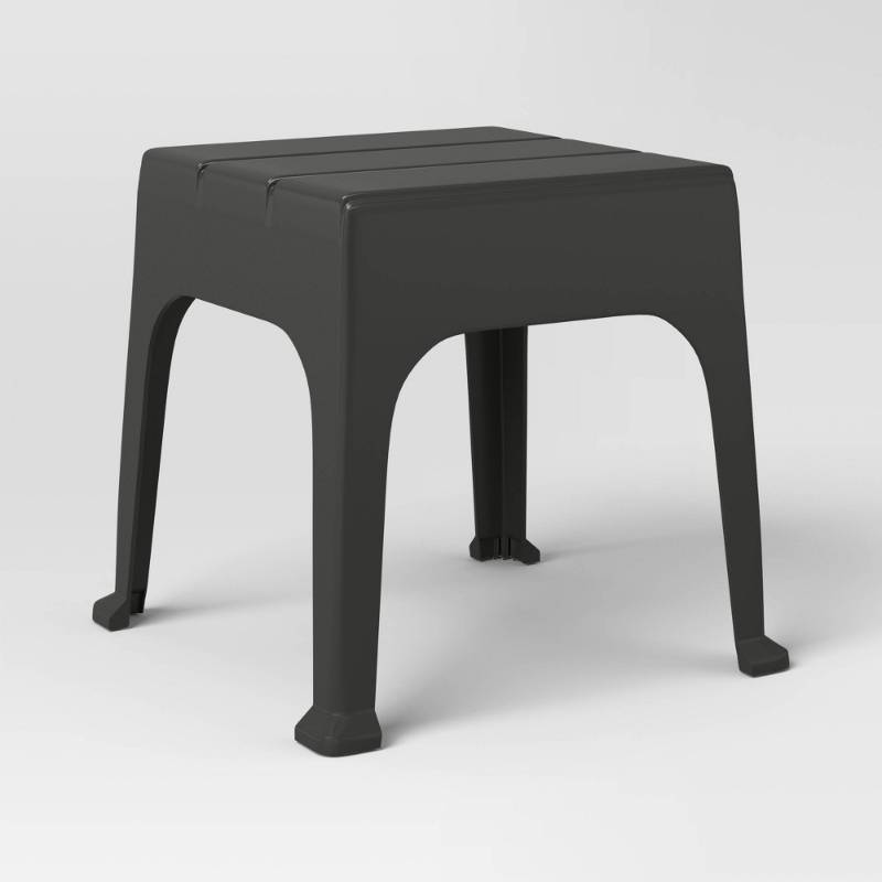 lot 2607 image: Resin Patio Accent Table Black - Room Essentials�� - Retail $15