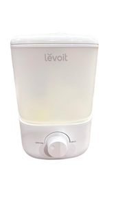lot 3357 image: Levoit Humidifier - Retail $25
