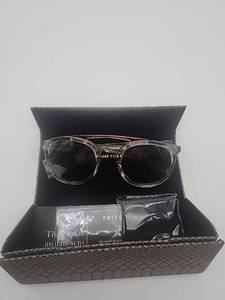 lot 56579 image: Lavita Prive Revaux Rond Open Brow Sunglasses RETAIL $45.00