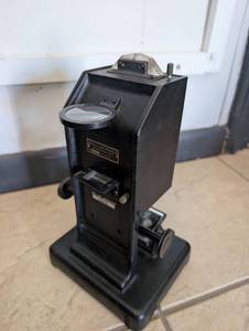 lot 1037 image: Bausch & Lomb FDA Laboratory Optical Device Model 6592