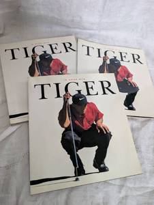 lot 1206 image: 18 Holes with Tiger - Beckett Golf Books Set of 3