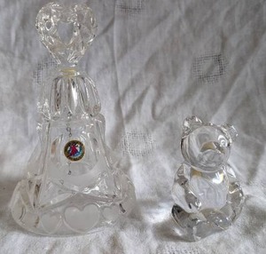 lot 1529 image: Goebel Crystal Glass Angel Figurine