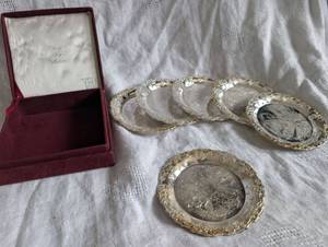 lot 2084 image: CPEA Milano Silver Plated Coaster Set