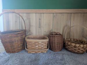 lot 2501 image: Handwoven Style Basket Collection
