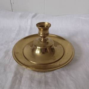 lot 2511 image: Solid Brass Candlestick Holder