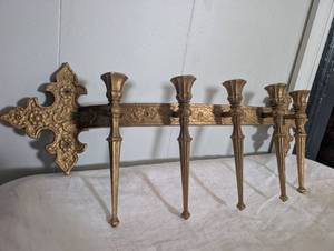 lot 2525 image: Gothic Wall Sconce with 5 Candle Holders