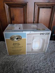 lot 3009 image: Hampton Bay White Exterior Wall Light Fixture 240-236