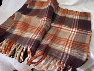 lot 3052 image: Faribault Plaid Wool Throw Blanket