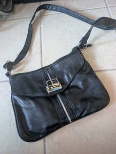 lot 3813 image: Black Leather Crossbody Bag with Zipper Details