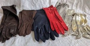 lot 3855 image: Womens Leather Gloves Collection
