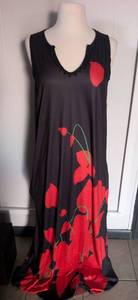 lot 3905 image: Floral Print Maxi Dress Bundle - Size Small
