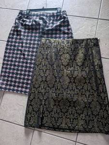 lot 3920 image: Pattern Work Skirts - 2 ct (size 14XL)