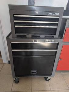 lot 4000 image: Craftsman 6-Drawer Rolling Tool Cabinet