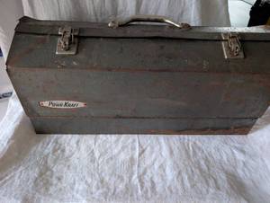 lot 4036 image: Wards Powr-Kraft Tool Box&nbsp