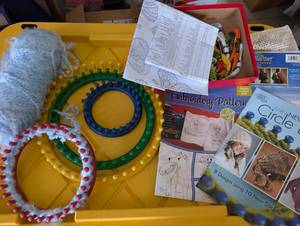 lot 4505 image: Circle Loom Knitting Kit with Patterns and Embroidery Set