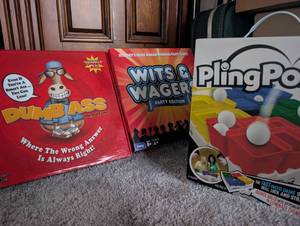 lot 5008 image: Ping Pong Wits & Wagers Party Game Bundle