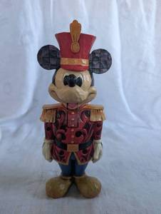 lot 5026 image: Disney Traditions Mickey Mouse Band Leader Figurine - new in box