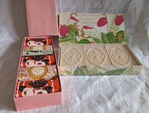 lot 6003 image: Italian Luxury Soap Gift Set - Rozen and Lize Collection