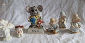 lot 6009 image: 1980s Hallmark and Dreamsicles Figurine Collection