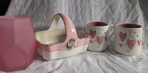 lot 6011 image: Pink Glassware Lot Vase, Ceramic Basket, Two Heart Mugs