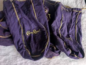 lot 6019 image: Crown Royal Purple Drawstring Bags
