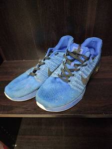 lot 29885 image: Nike LunarGlide 7 mens running shoes - 13 - Retail $80.00