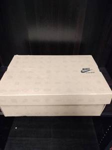 lot 29895 image: Nike Air Max Sensation - 12.5 - Retail $125.00