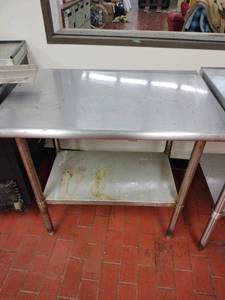 lot 1059 image: Stainless Steel Commercial Kitchen Prep Table