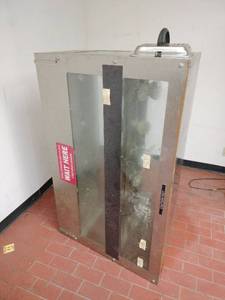 lot 1065 image: Commercial Hot Food Display Table - Retail $0