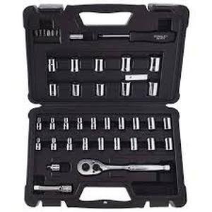 lot 1038 image: Stanley 40 Pc Socket Set