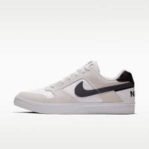 lot 29887 image: Nike SB Delta Force Low Skateboarding Shoes - Retail $85