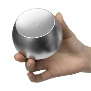 lot 15867 image: Powerful Magnet 12000GS Industrial Aluminum Case Rare Earth Magnet - Retail $32