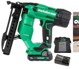 Metabo HPT MultiVolt 18 -Gauge 1/4-in Narrow crown Finish Stapler ( Battery and Charger Included) - Retail $288