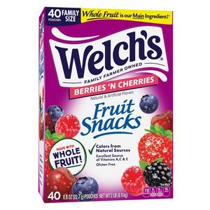 lot 4070 image: WELCHS Fruit Snacks Berries n Cherries - 32oz40ct