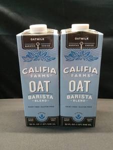 lot 4381 image: 2 pk Califia Farms Oat Barista Blend Oat Milk - 1qt