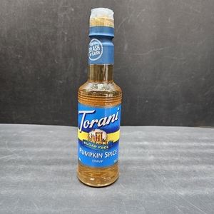 lot 2618 image: Torani Sugar Free Pumpkin Spice Syrup for Coffee Drinks and Desserts - 12 oz BB May 24th, 2025