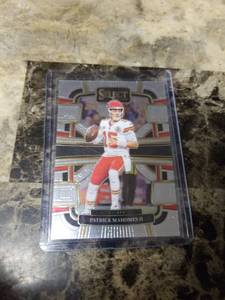 lot 1012 image: 2023 Panini Select Football Patrick Mahomes Kansas City Chiefs Card