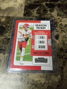 lot 1056 image: 2021 Panini Contenders Football Patrick Mahomes Kansas City Chiefs Card