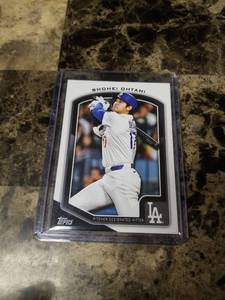 lot 1088 image: 2025 Topps Shohei Ohtani Los Angeles Dodgers Baseball Card