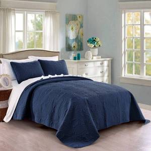 lot 7445 image: Pure Bedding Quilt Set FullQueen Size Navy - Oversized Bedspread - Soft Microfiber Lightweight Coverlet for All Season - 3 Piece Includes 1 Quilt and 2 Shams, Geometric Pattern