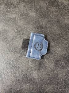 lot 7687 image: Navy D Magnetic Money Clip