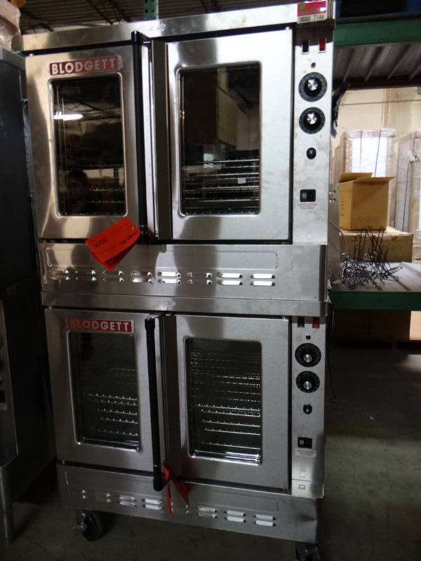 lot 7146 image: New Gas Double Stack Convection Ovens Model # SHO-100-G