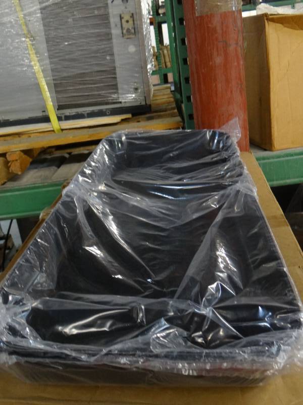 lot 7187 image: Delfin Black Trays