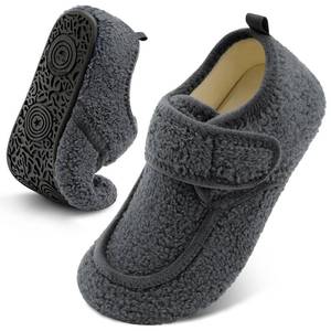 lot 8877 image: BARERUN Unisex Mens Womens Cozy Slippers Casual Slip on Warm House Shoes Indoor Outdoor Flat Sandal Slippers With Rubber Sole Wide Shoes Grey 9.5-10 Women 8-8.5 Men