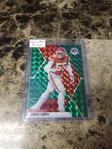 lot 1146 image: 2020 Panini Mosaic Football GreenRed Prizm Chris Jones Kansas City Chiefs Card